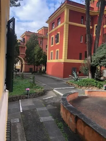 Mattia Home